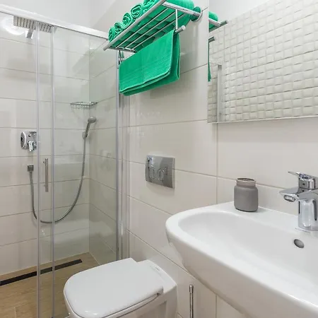 Libero Apartment *