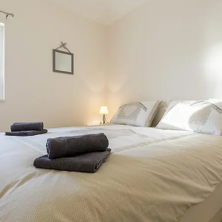 Libero Apartment *