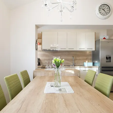 Libero Apartment *