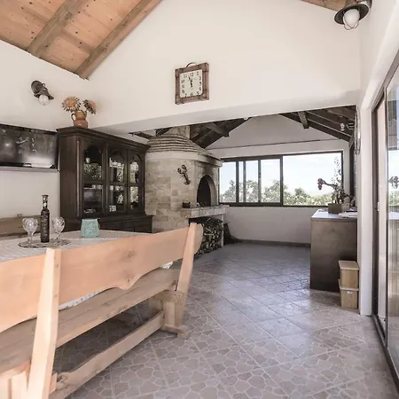 Libero Apartment Podstrana
